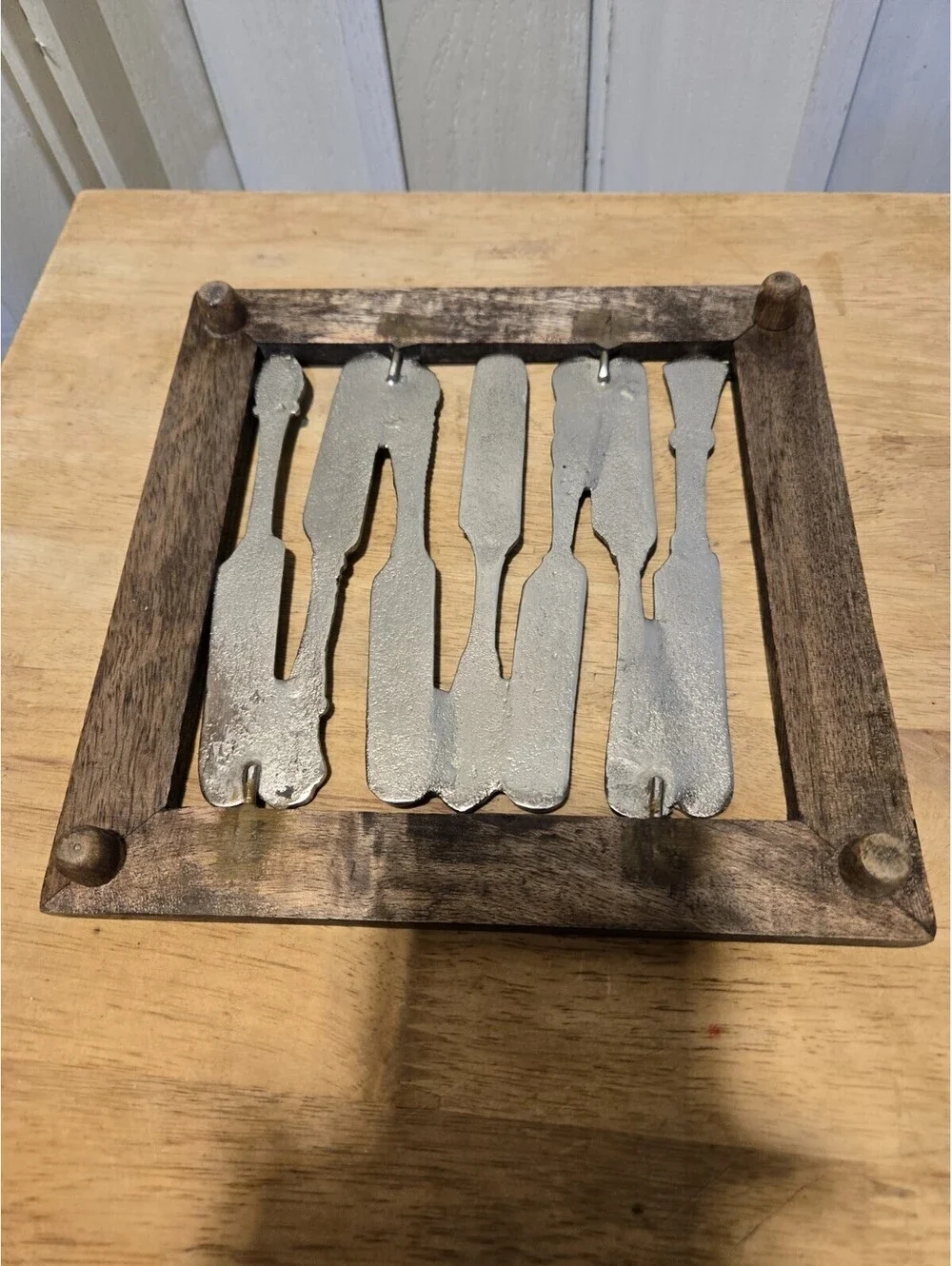 Unique Flatware Wooden Frame TRIVET HOT PLATE 8.5